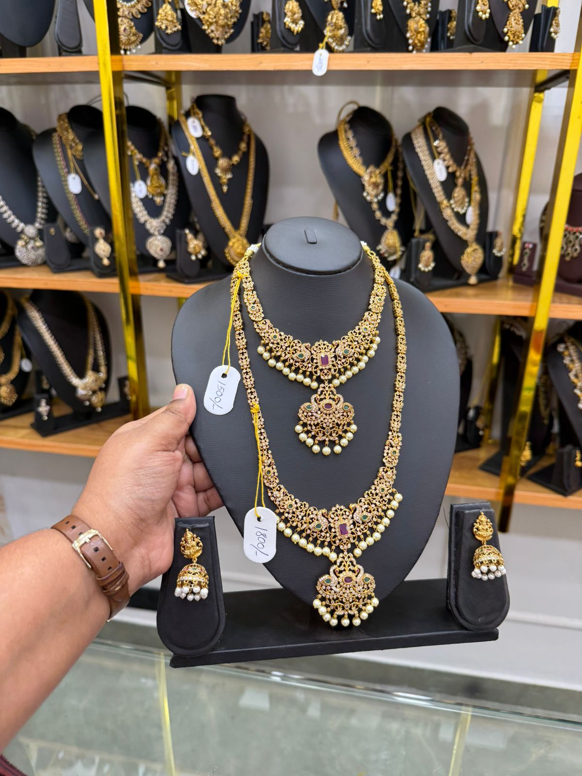 Elegant Stone with pearls combo set