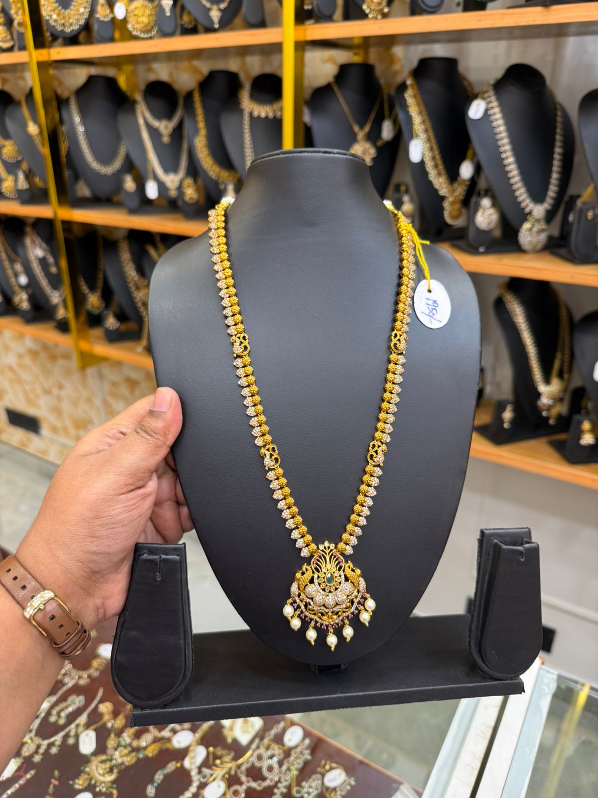 Gold replica haram