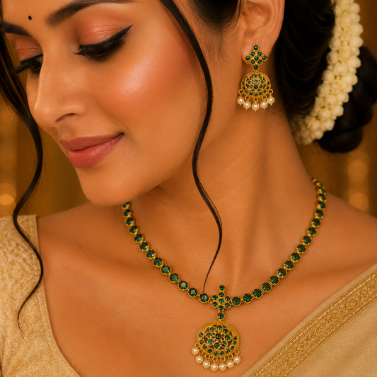 Emerald stone attigai model