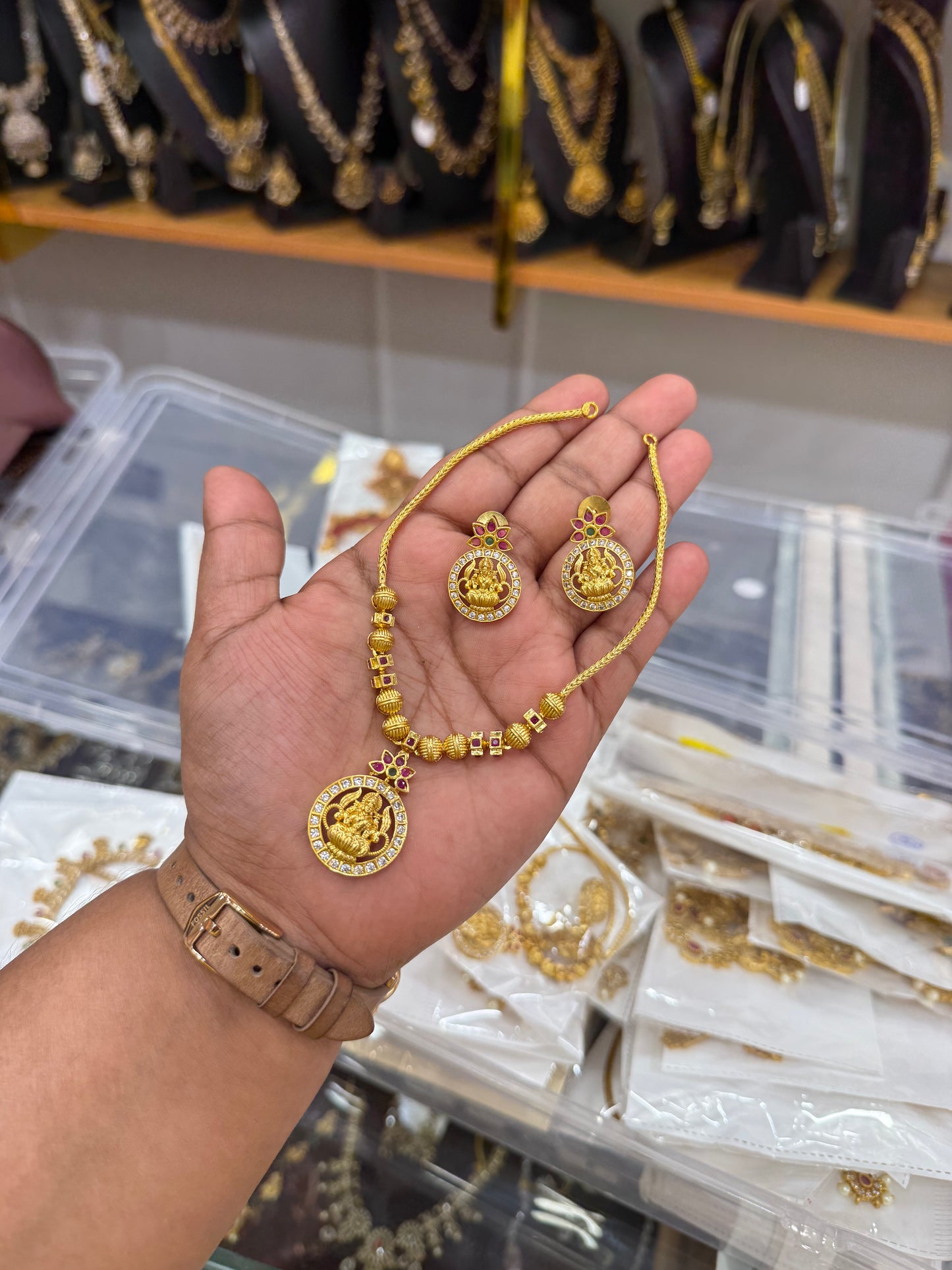 Simple Lakshmi necklace