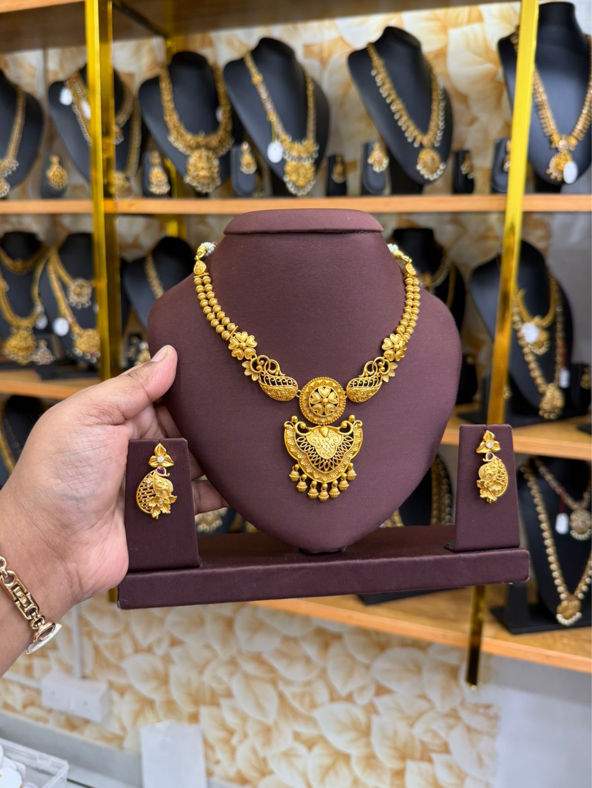 Opulent Ruby Heritage Choker