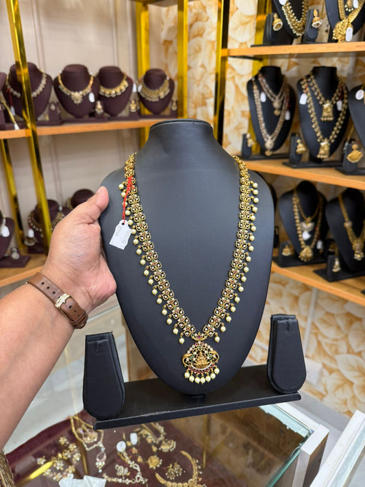 Leaf with Lakshmi pearls haram