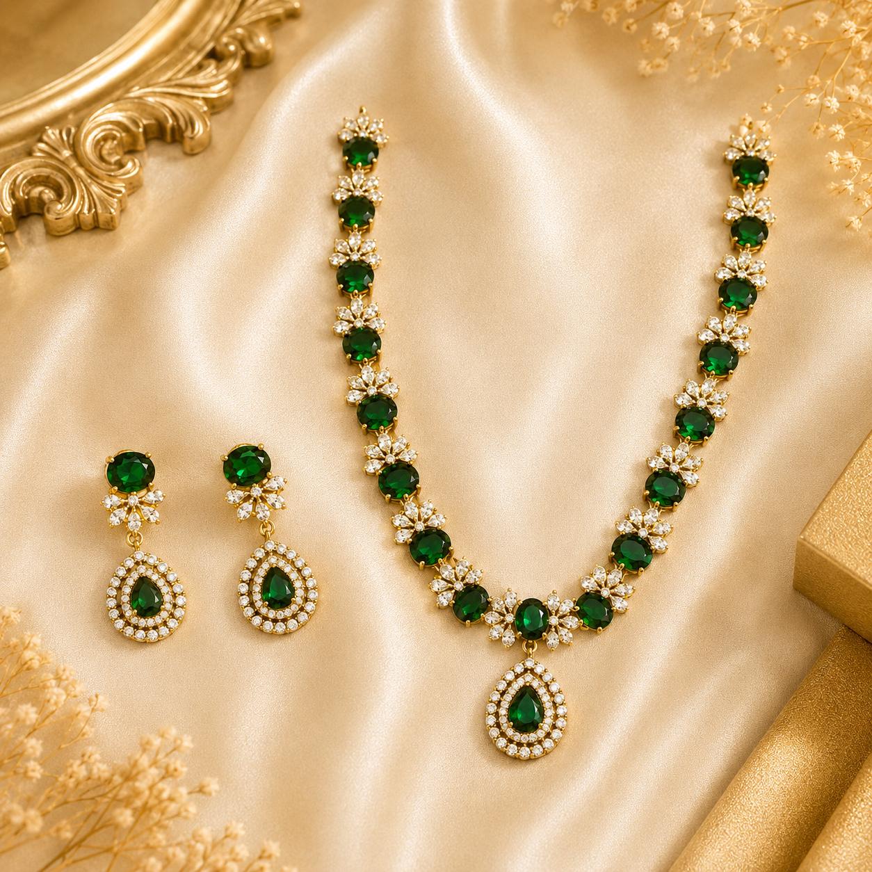 Emerald Majesty Necklace