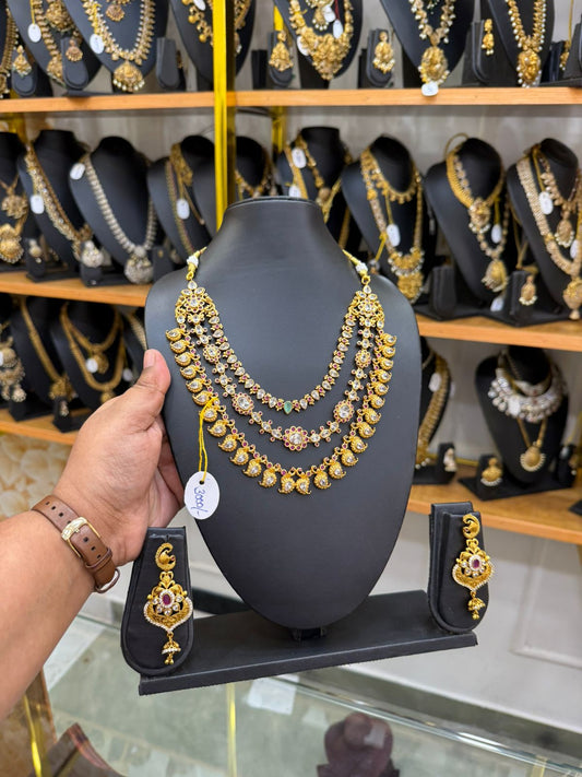 Elegant polki jewellery