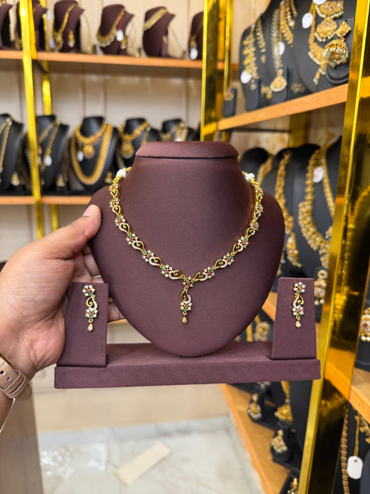 Gorgeous multicolour stone necklace