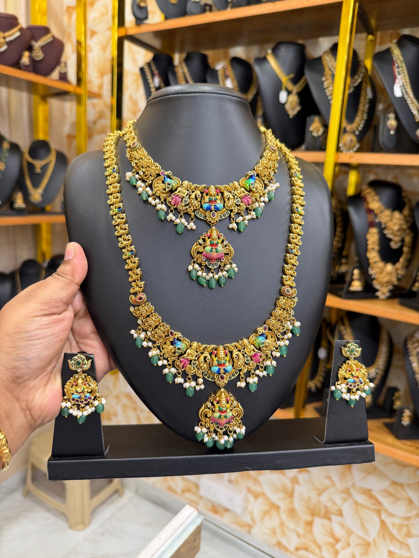 Enamel polish Lakshmi bridal combo set with pastel green beads