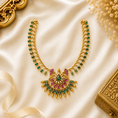 Emerald Glow Necklace