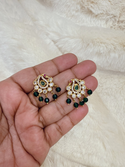 Green beads stone stud