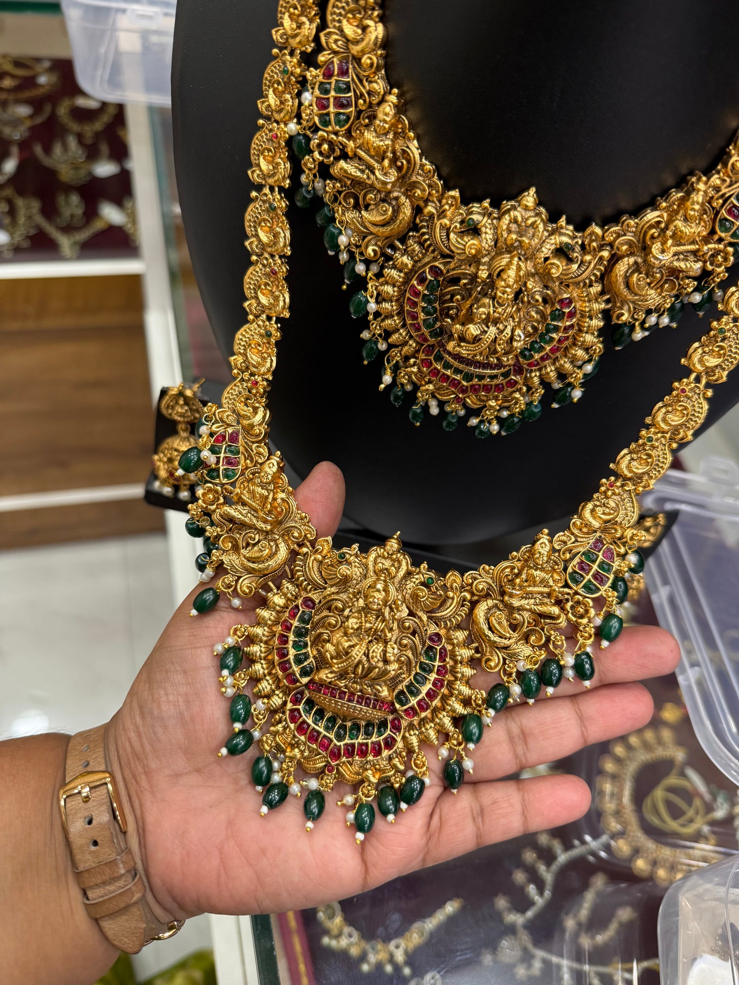 3D green beads Lakshmi bridal combo set