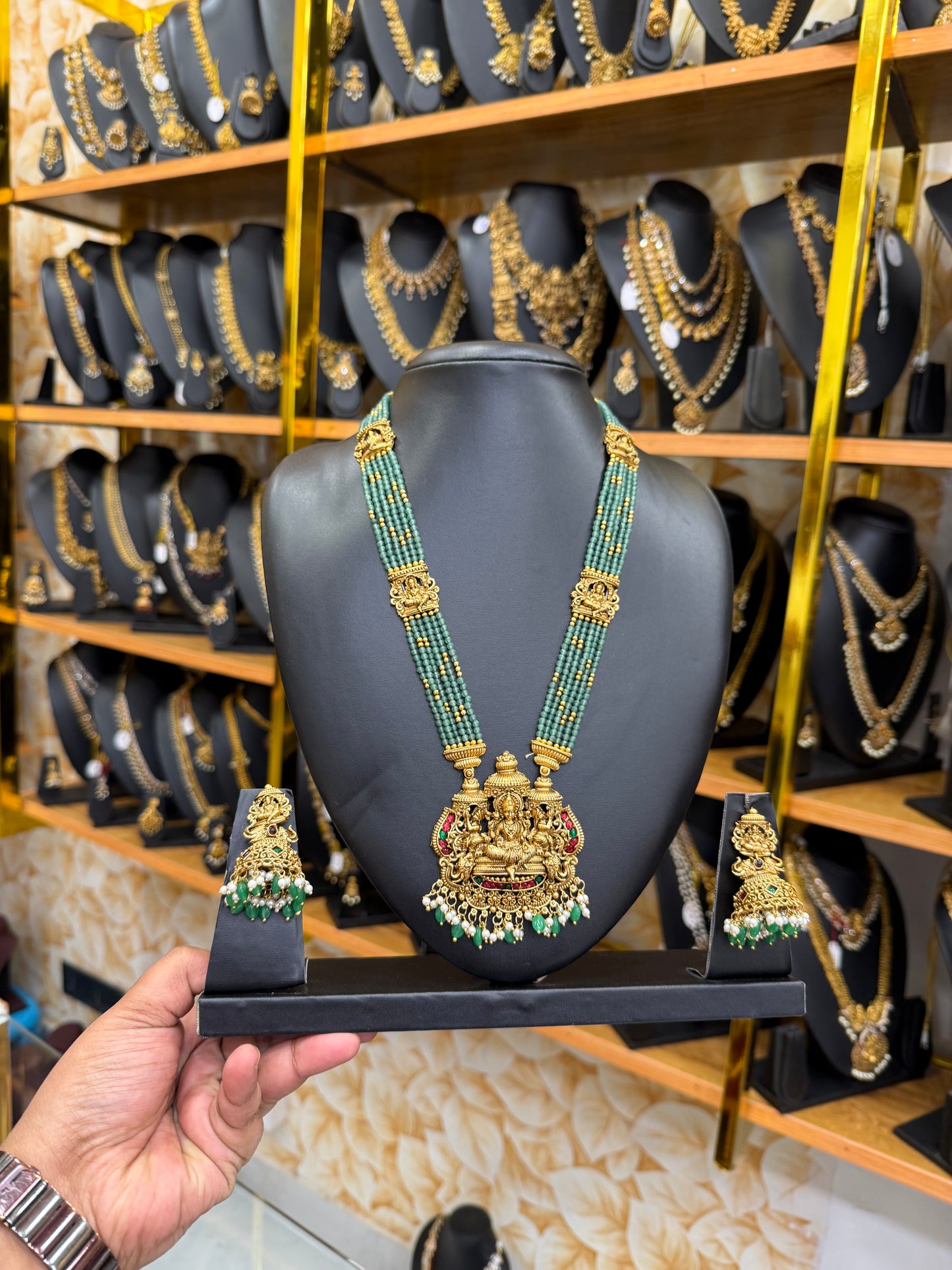 Pastel green Lakshmi muthu mala