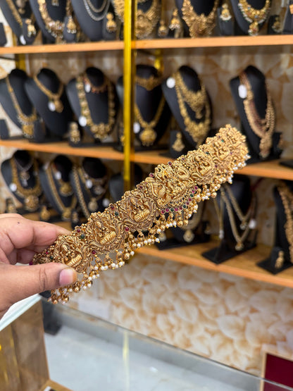 Lakshmi pearls hipbelt