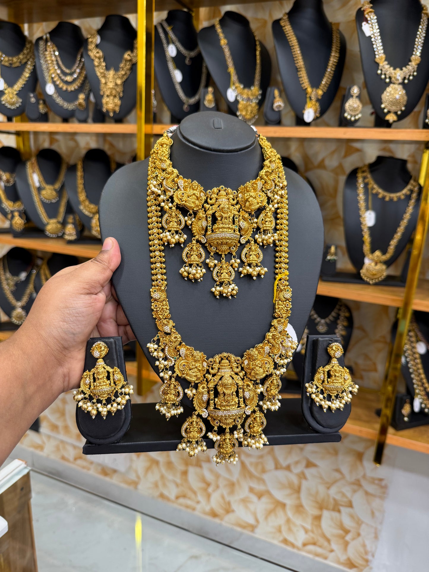 Heavy bridal Lakshmi combo set