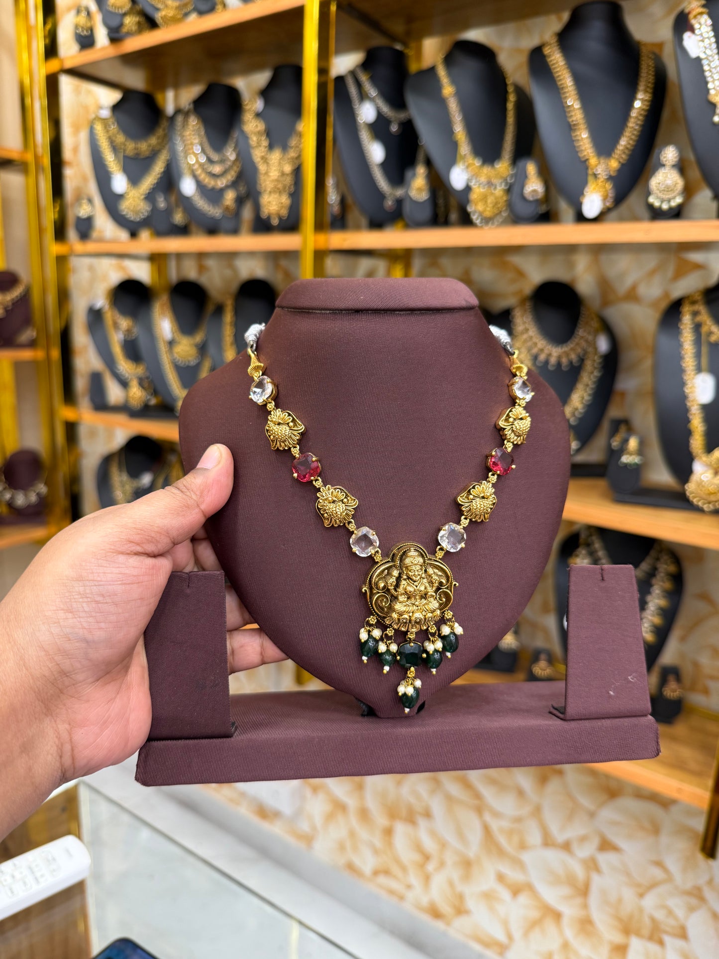 3D green beads Lakshmi necklace