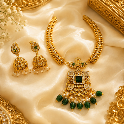 Rivanya Emerald Stone Necklace