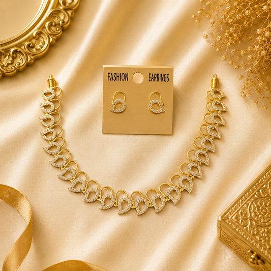 Thilagam Shape white stone necklace