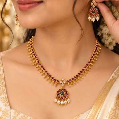 Traditional kemp necklace with pearls