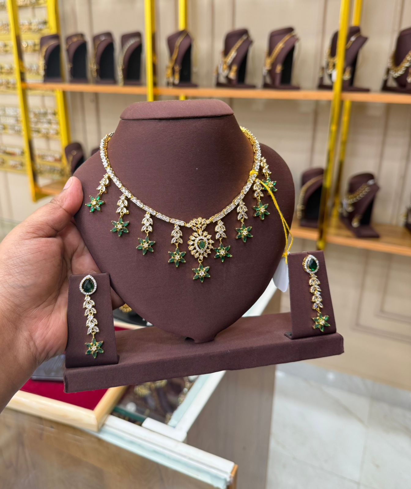 Emerald star necklace