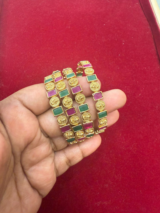 Red & Green Stone Model