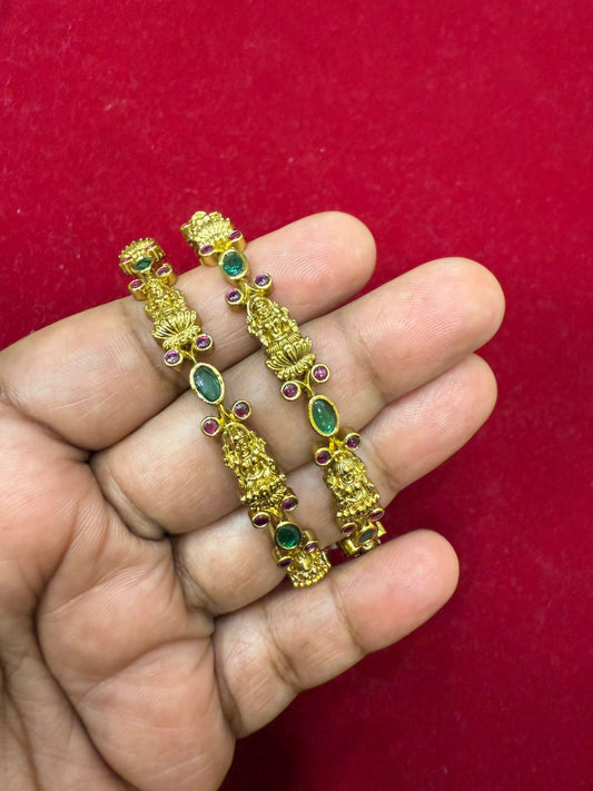 Laksumi Stoned Colour Design Model