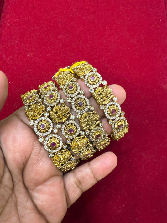 Gold Grand Design Model