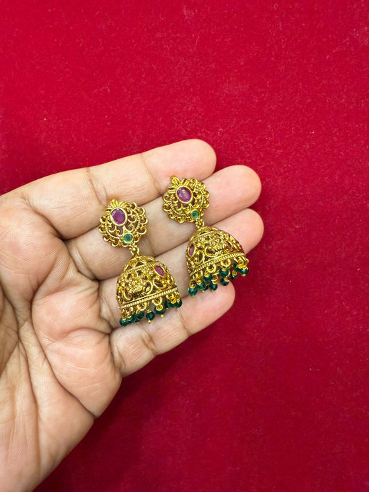 Traditional Look Jumka