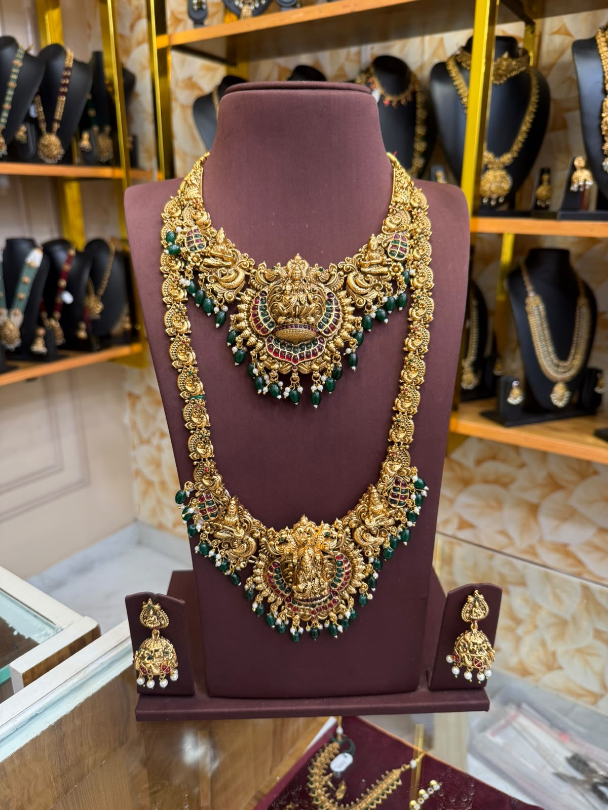 3D green beads Lakshmi bridal combo set