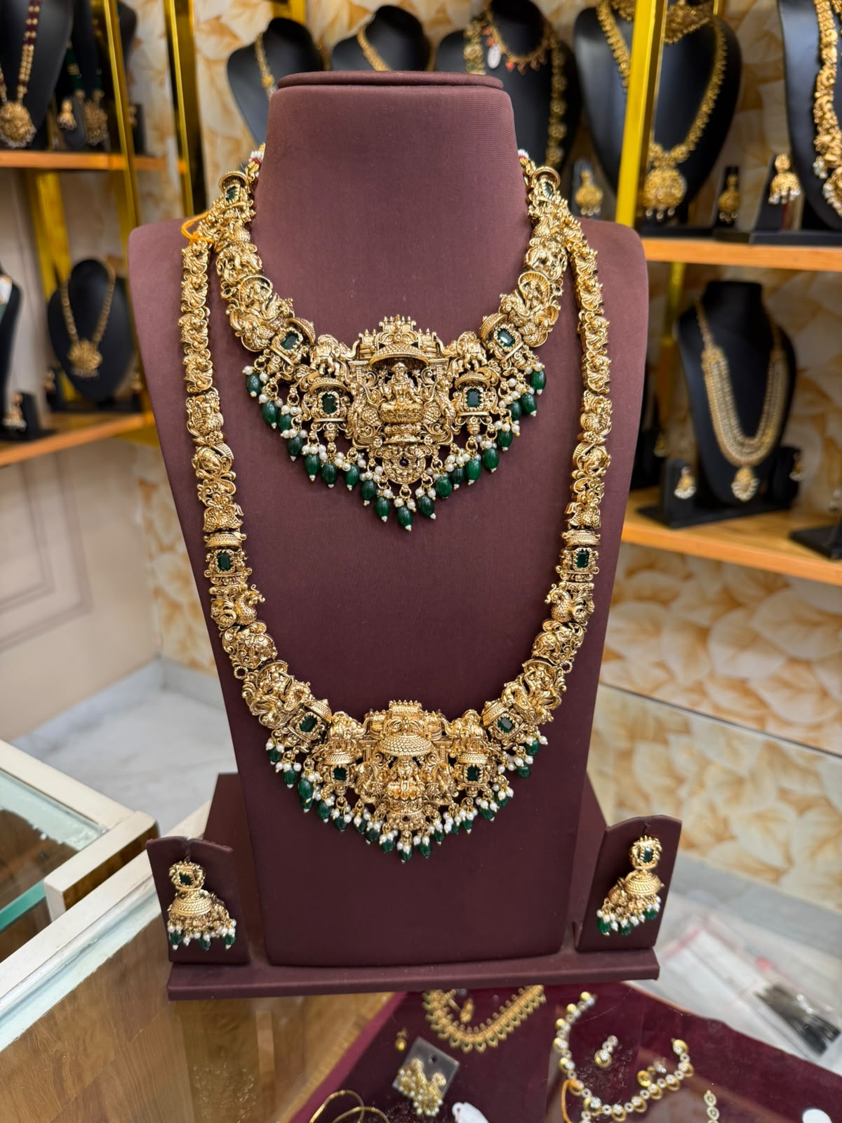 3D Lakshmi emerald stone bridal combo set with green beads