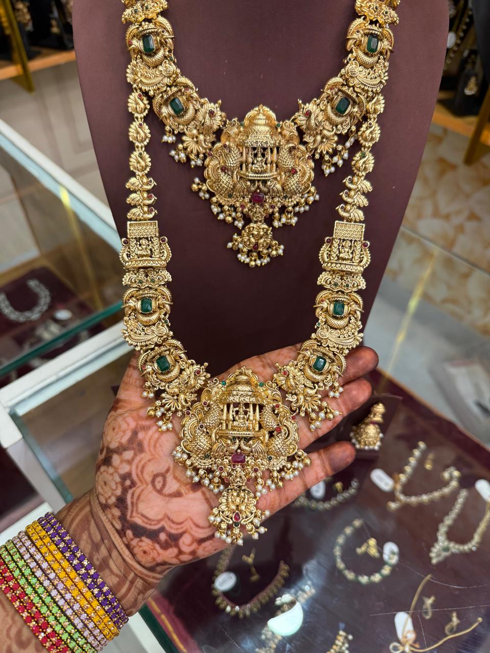 Stunning 3D Lakshmi Combo Set